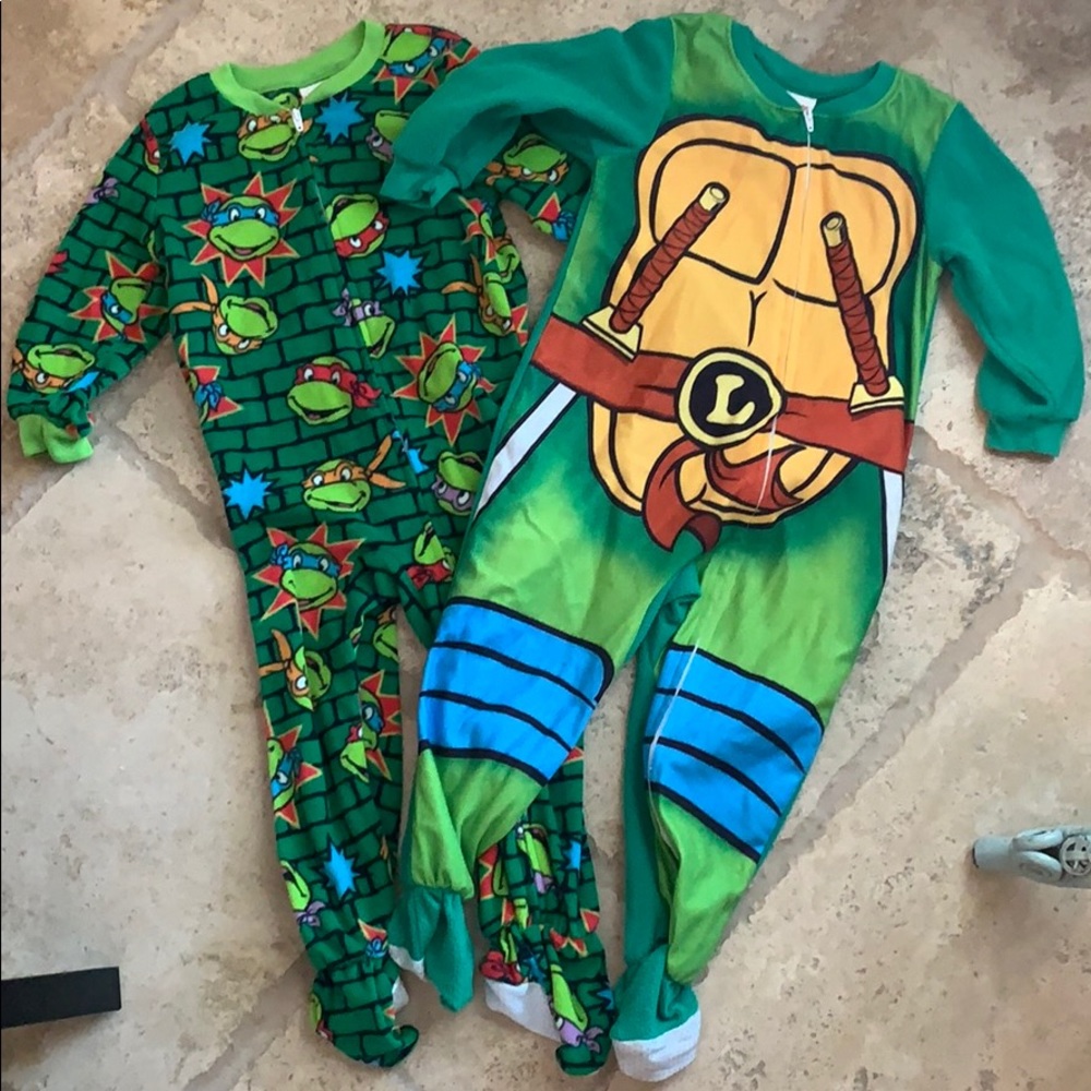 Teenage Mutant Ninja Turtles Footed Pajamas 3T